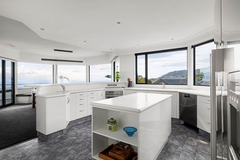 Photo of property in 4 Cape View, Atawhai, Nelson, 7010