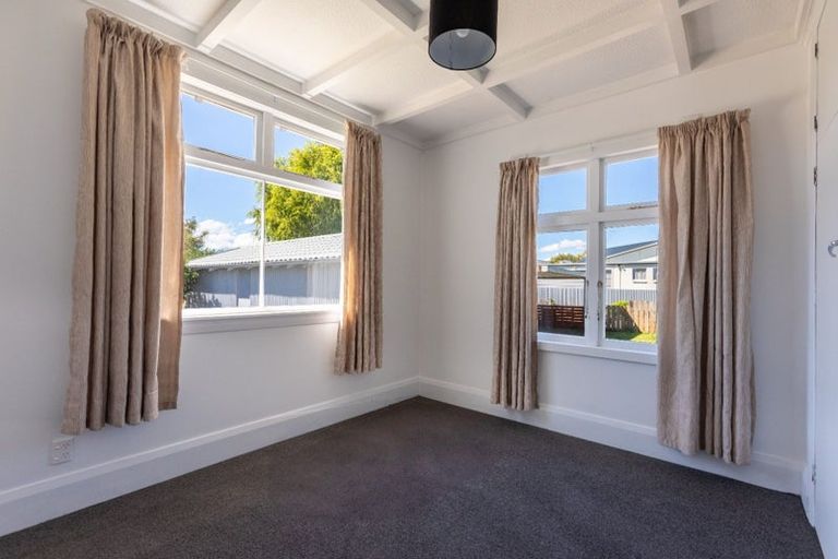 Photo of property in 4 Alexandra Street, Dannevirke, 4930