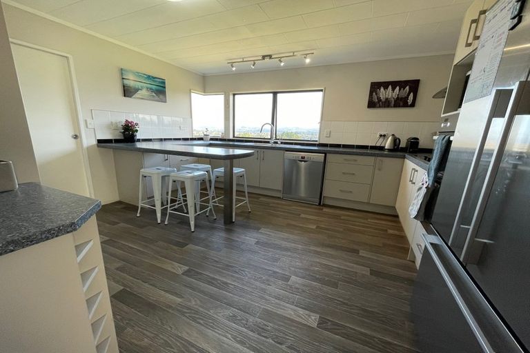 Photo of property in 212a Cambridge Road, Bethlehem, Tauranga, 3110