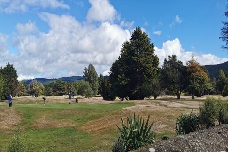 Photo of property in 12 John Harris Way, Te Marua, Upper Hutt, 5018