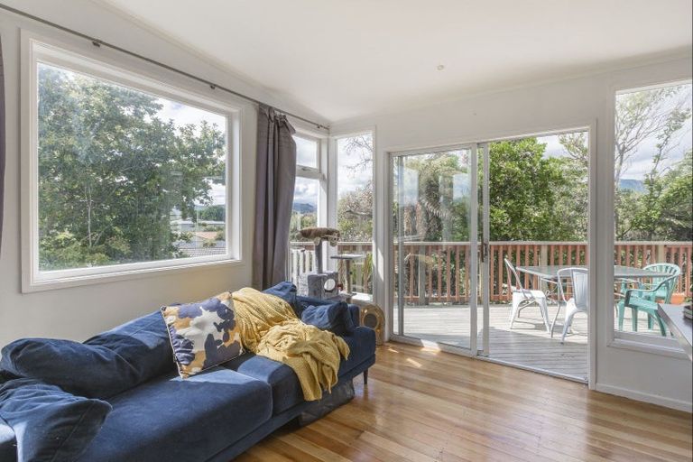 Photo of property in 14 Kowhai Grove, Raumati Beach, Paraparaumu, 5032