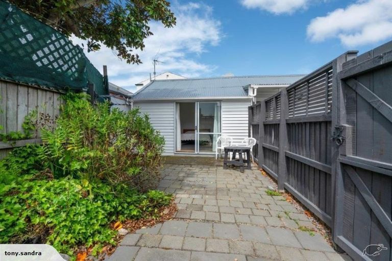 Photo of property in 1/12 Hewitts Road, Merivale, Christchurch, 8014