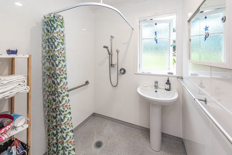 Photo of property in 118 Puriri Street, Gonville, Whanganui, 4501