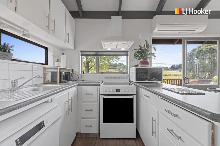 Photo of property in 203 Dalziel Road, Brockville, Dunedin, 9011