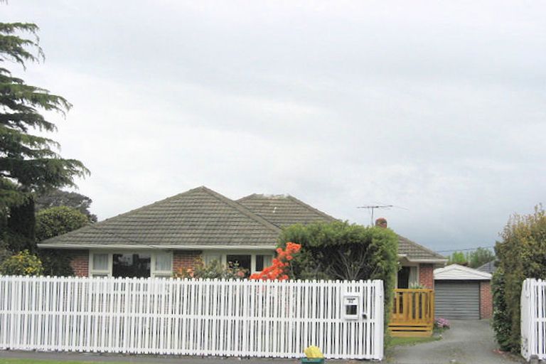 Photo of property in 97 Isleworth Road, Bishopdale, Christchurch, 8053