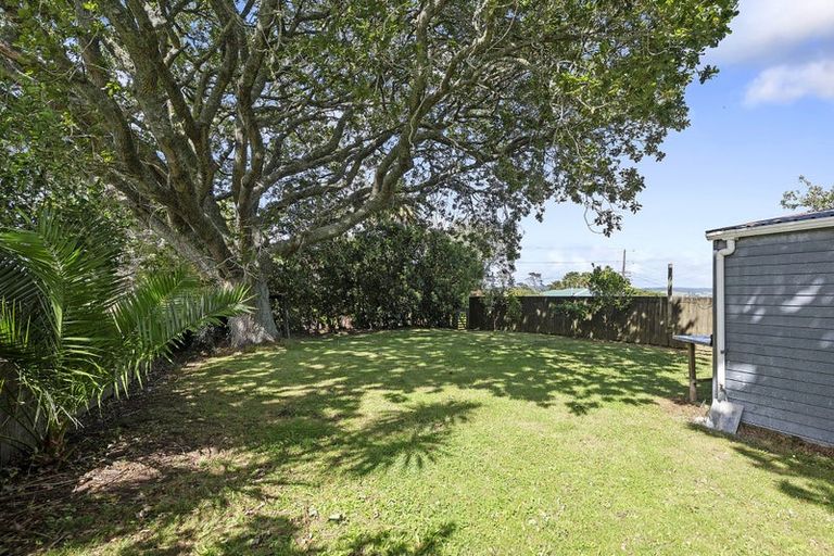 Photo of property in 13 Karaka Street, Helensville, 0800