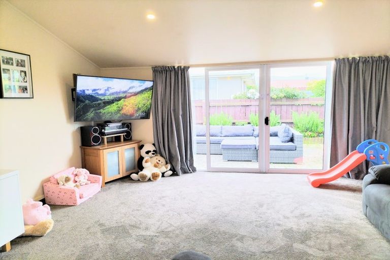 Photo of property in 182g Bay View Road, South Dunedin, Dunedin, 9012