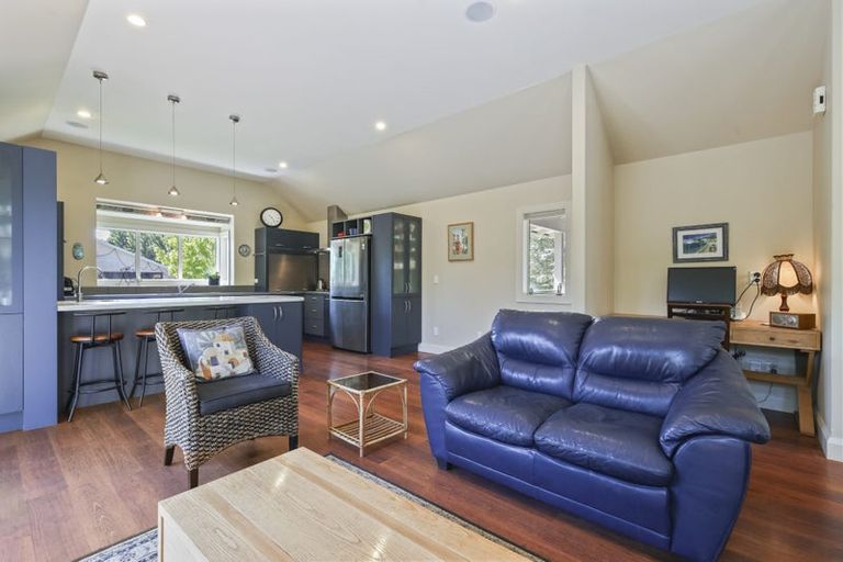 Photo of property in 3 Holiday Drive, Mairehau, Christchurch, 8052