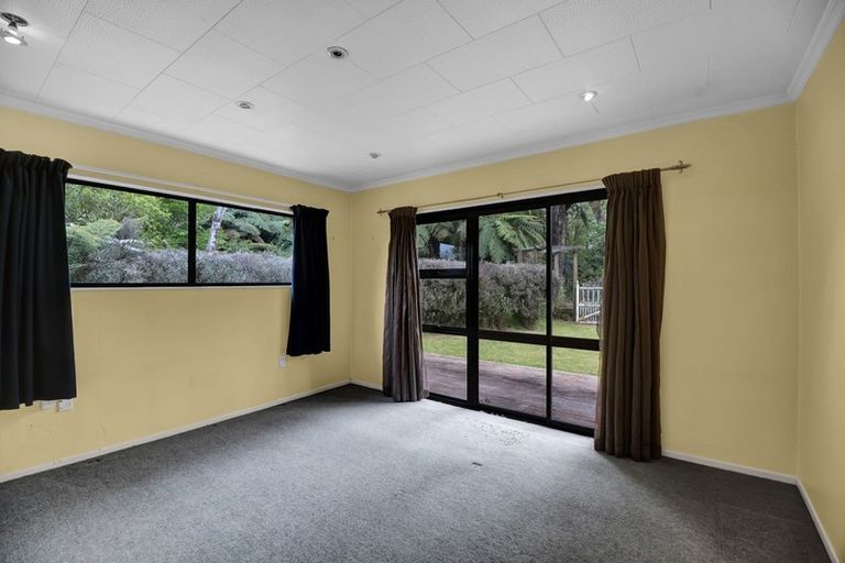 Photo of property in 24 Tainui Terrace, Inglewood, 4330