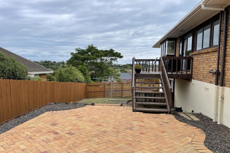 Photo of property in 70 Aberfeldy Avenue, Highland Park, Auckland, 2010