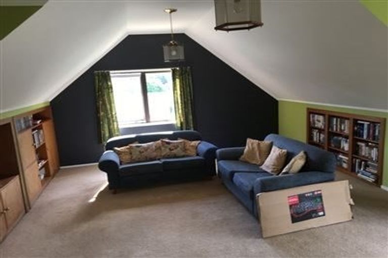 Photo of property in 185b Greenhithe Road, Greenhithe, Auckland, 0632