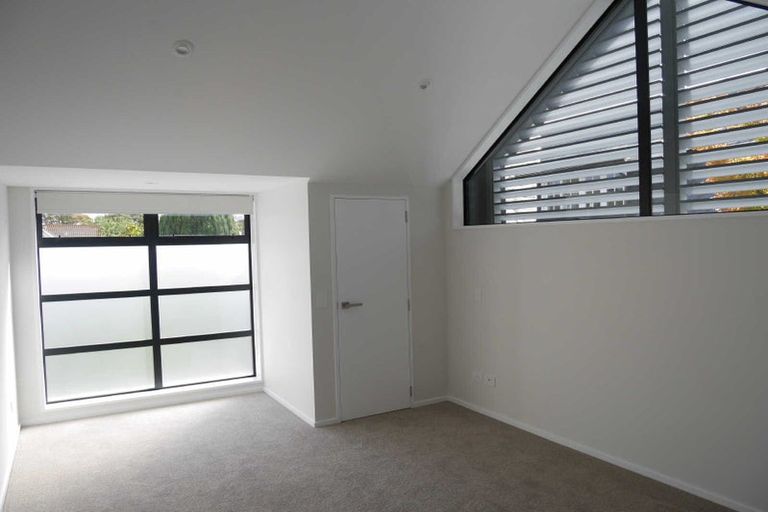 Photo of property in 26 Garden Road, Merivale, Christchurch, 8014