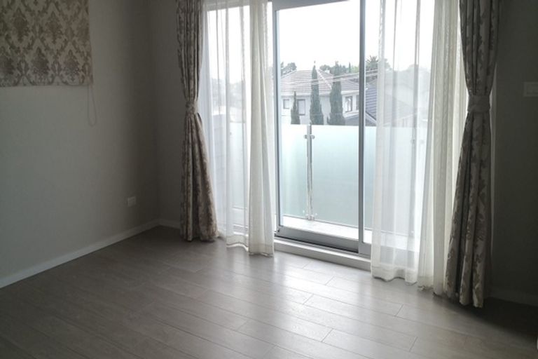 Photo of property in 17a Richard Avenue, Bucklands Beach, Auckland, 2014