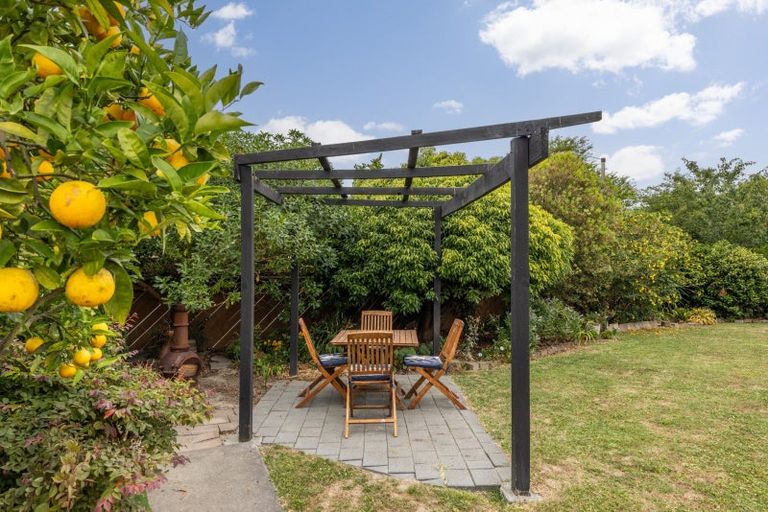 Photo of property in 19 Atherfold Crescent, Greenmeadows, Napier, 4112