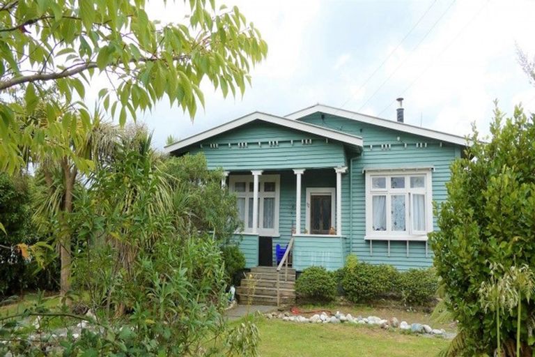 Photo of property in 12 Ballance Street, Runanga, 7803