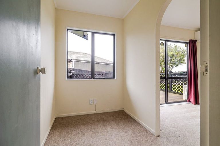 Photo of property in 136 Kelvin Grove Road, Kelvin Grove, Palmerston North, 4414