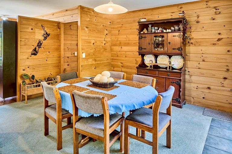 Photo of property in 1142 Moonshine Road, Judgeford, Porirua, 5381