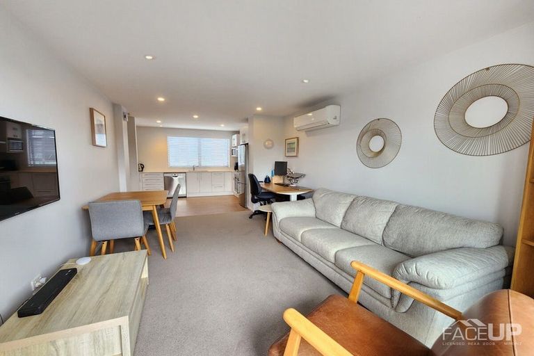 Photo of property in 15 Glenae Lane, Hobsonville, Auckland, 0618