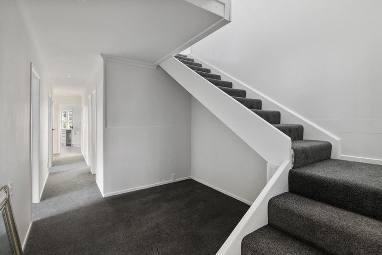 Photo of property in 35 Balmoral Street, Levin, 5510