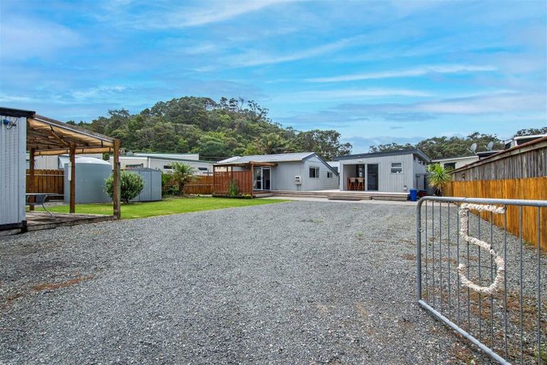 Photo of property in 5 Omutu Street, Oakura, Hikurangi, 0184