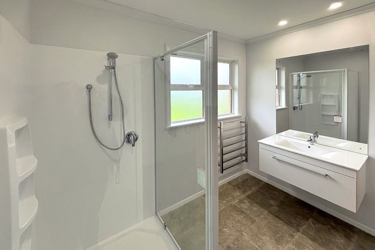 Photo of property in 24 Park Road, West End, Palmerston North, 4412