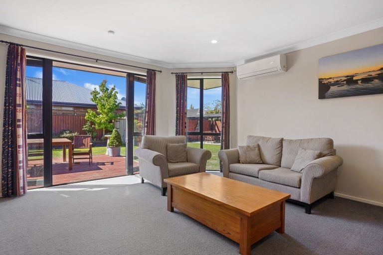 Photo of property in 21 Rowse Street, Rangiora, 7400