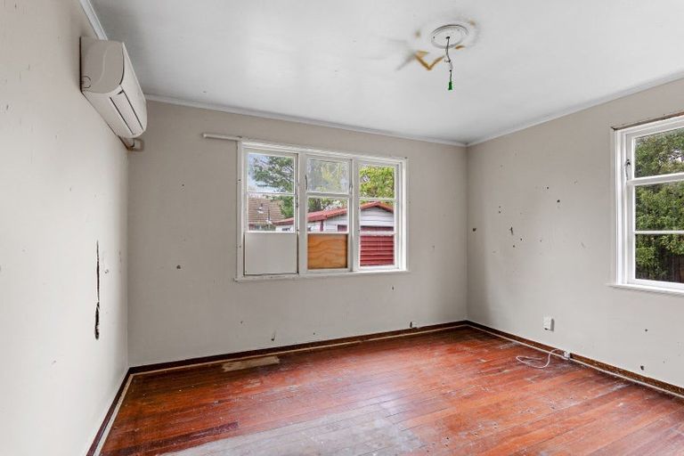 Photo of property in 21 Shirley Road, Mairehau, Christchurch, 8013