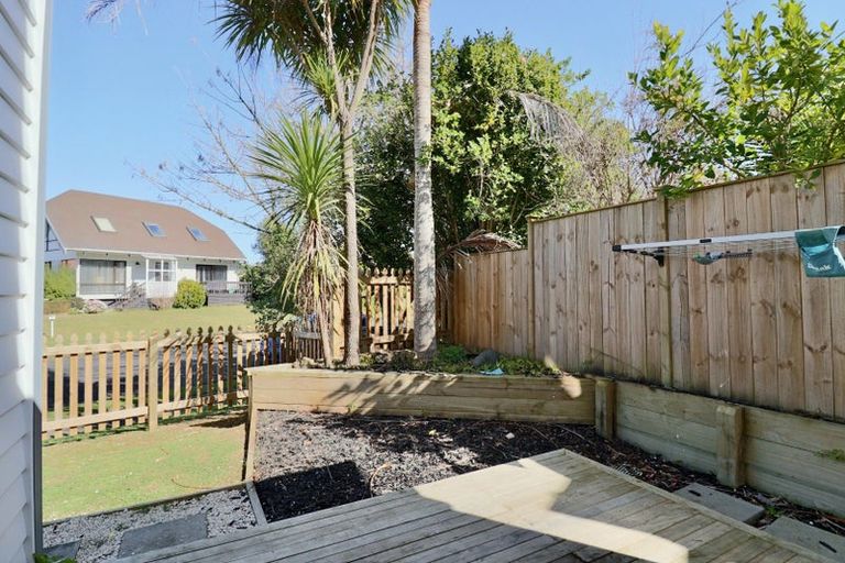 Photo of property in 7a Pinehurst Place, Wattle Downs, Auckland, 2103