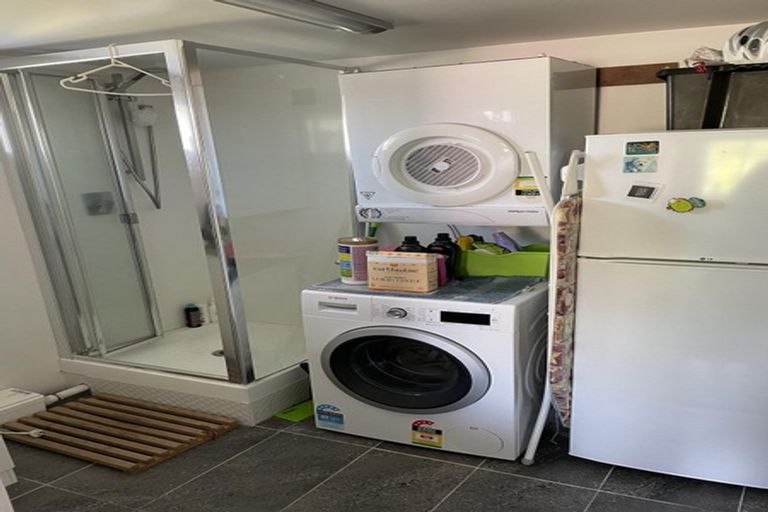 Photo of property in 19 Church Street, Northcote Point, Auckland, 0627