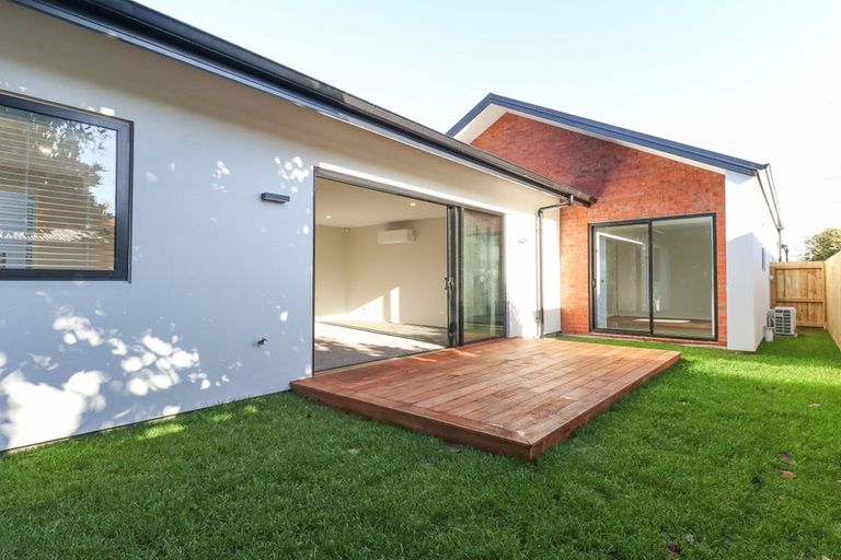 Photo of property in 60b Condell Avenue, Papanui, Christchurch, 8053