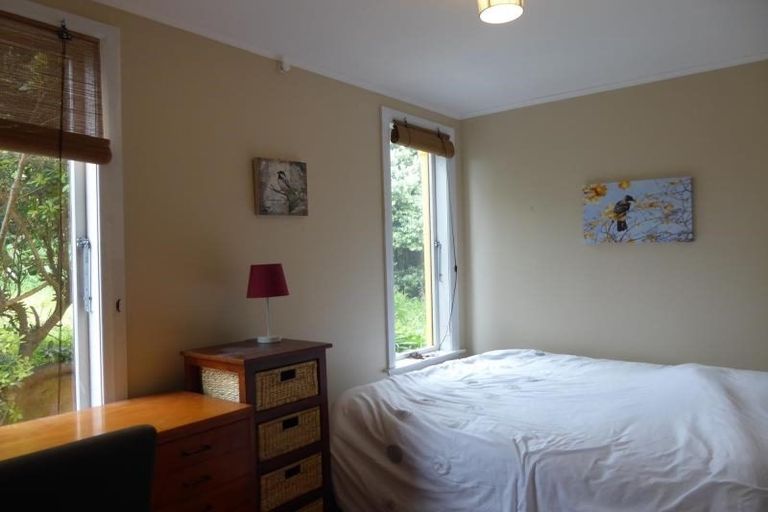 Photo of property in 50 High Street, Island Bay, Wellington, 6023