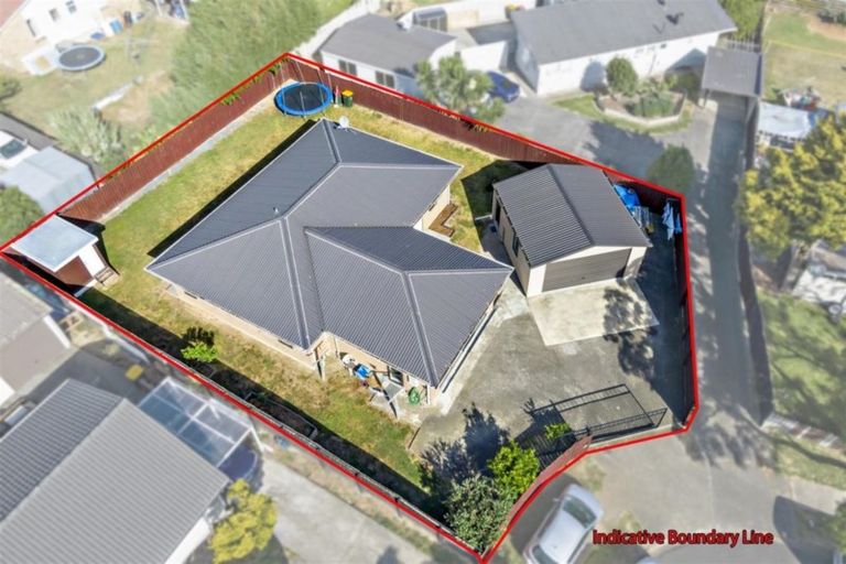 Photo of property in 15 Malmo Place, Manurewa, Auckland, 2102