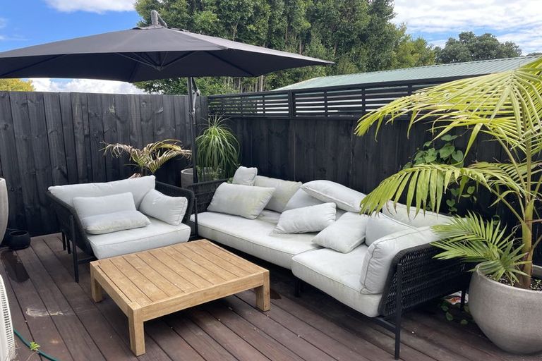 Photo of property in 74b Mckenzie Road, Mangere Bridge, Auckland, 2022