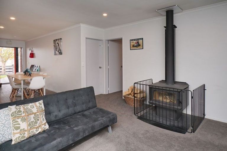 Photo of property in 124 Lowes Road, Rolleston, 7614