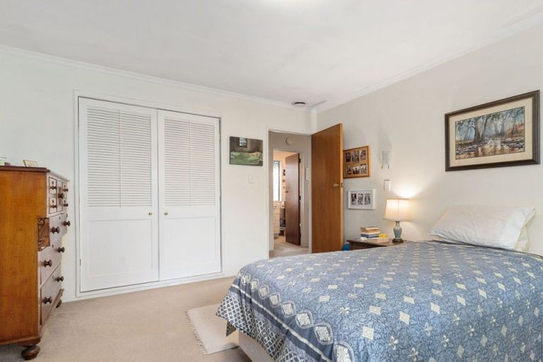 Photo of property in 74 Park Road, Carterton, 5713