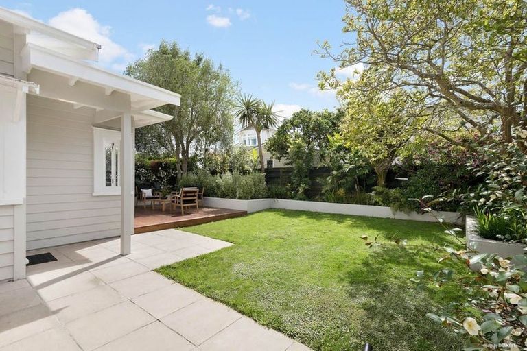 Photo of property in 24 Watling Street, Mount Eden, Auckland, 1024