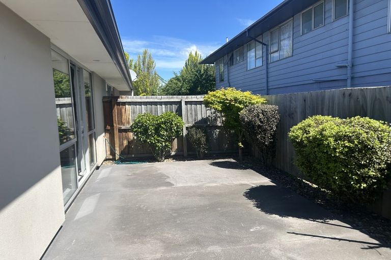 Photo of property in 2/15 Cross Street, Phillipstown, Christchurch, 8011