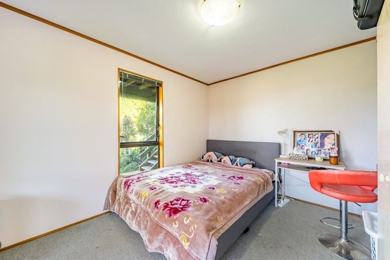 Photo of property in 9 Fantail Grove, Belmont, Lower Hutt, 5010