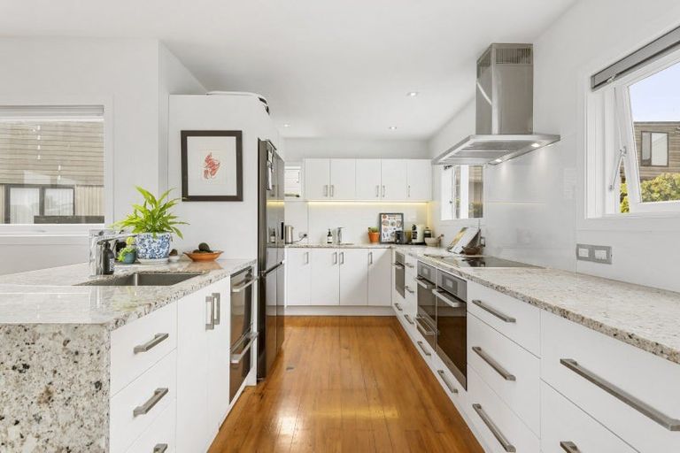 Photo of property in 3 Arthur Crescent, Hauraki, Auckland, 0622