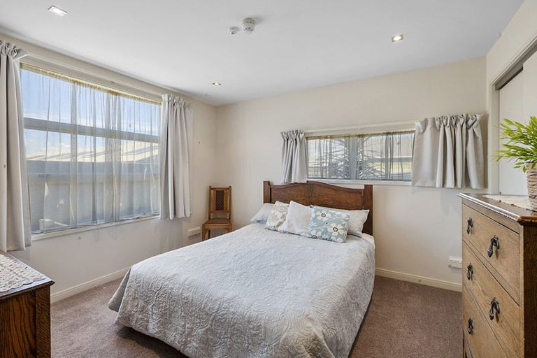 Photo of property in Quarterdeck, 6/4 Buller Street, New Plymouth, 4310