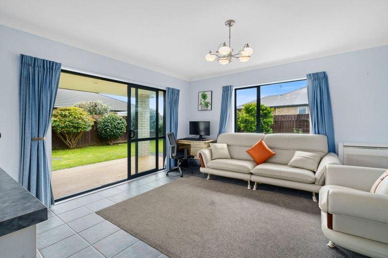 Photo of property in 8d Burr Street, Cambridge, 3434