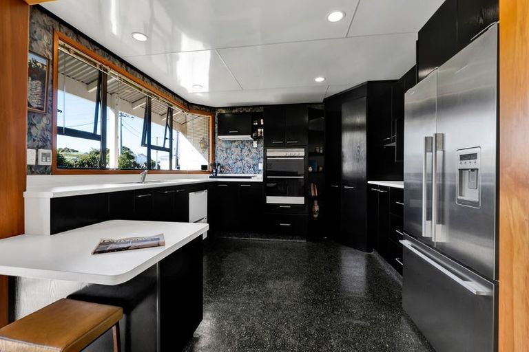 Photo of property in 38 Victoria Street, Patea, 4520