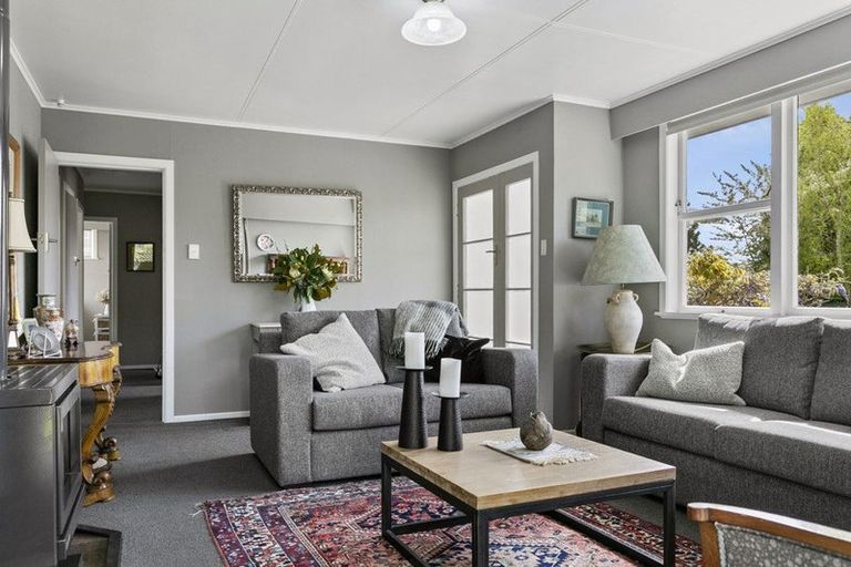 Photo of property in 2/79 Taupo View Road, Taupo, 3330