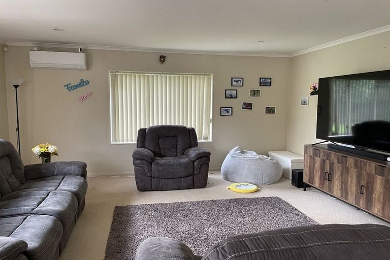 Photo of property in 12 Liffey Drive, East Tamaki, Auckland, 2013