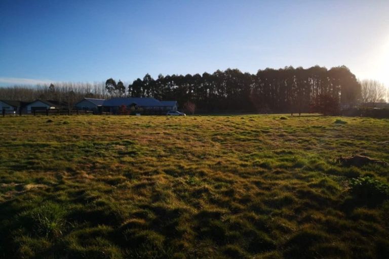 Photo of property in 34 Mapleham Drive, Pegasus, 7612