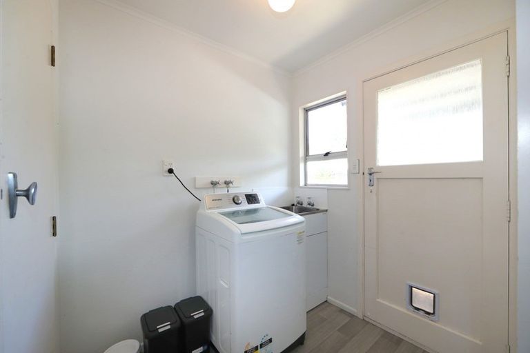 Photo of property in 142c Main Rd Clive, Clive, 4102