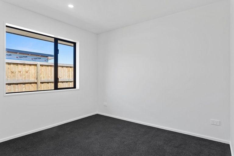 Photo of property in 12 Grimwood Street, Woodend, 7610