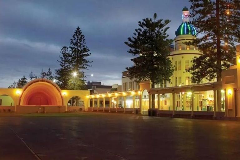 Photo of property in 3/1 Emerson Street, Napier South, Napier, 4110