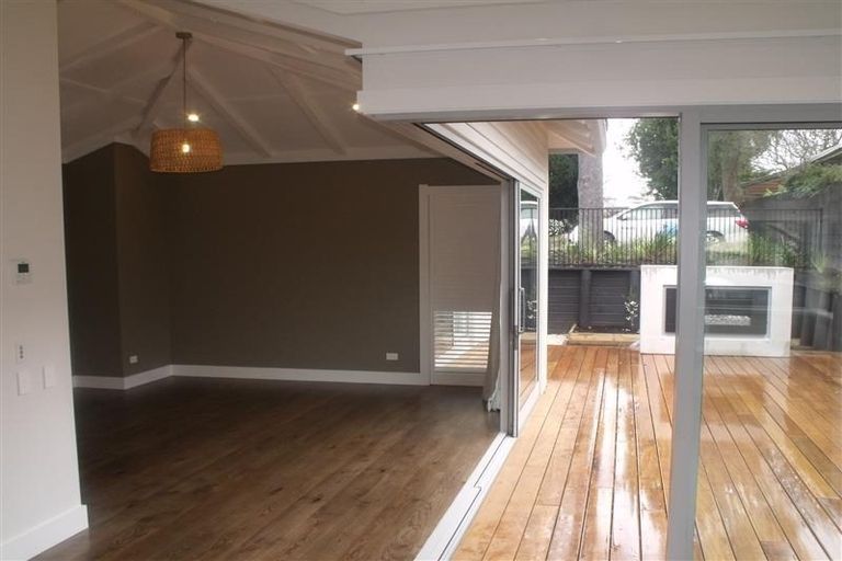 Photo of property in 24 Mchardy Street, Havelock North, 4130