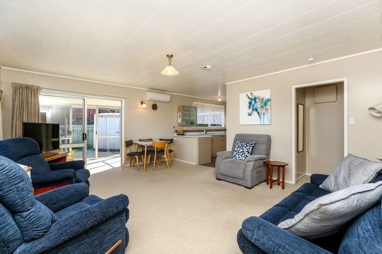 Photo of property in 3a Rossiter Crescent, Lynmouth, New Plymouth, 4310